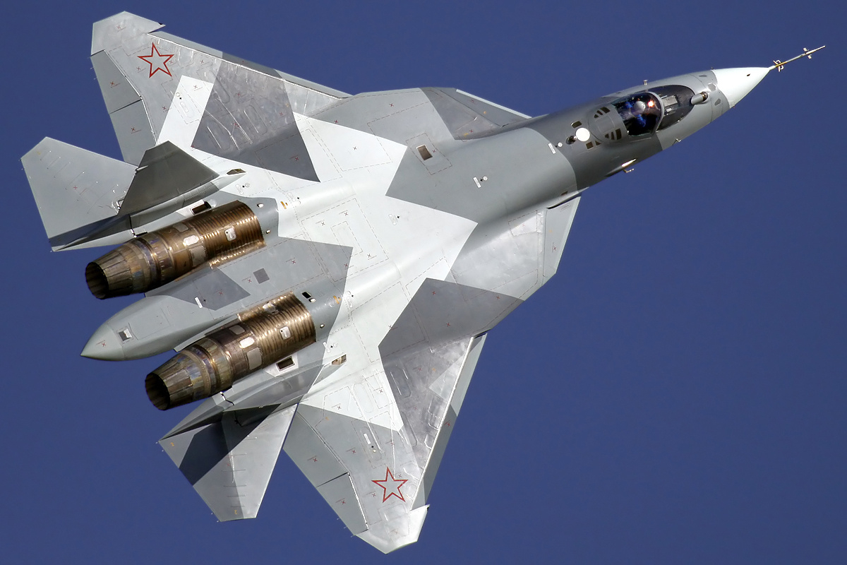 Sukhoi_T-50_in_2011