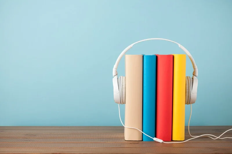 booksheadphones