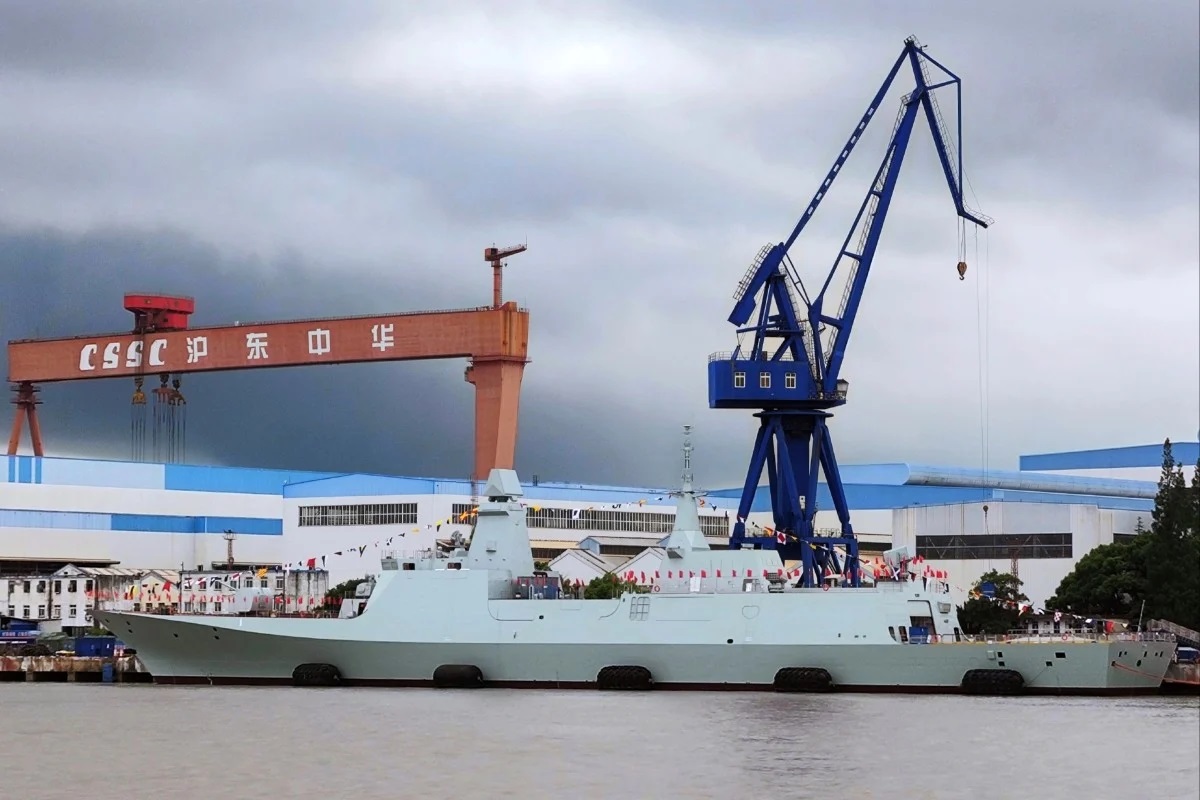 frégate Type 054B
