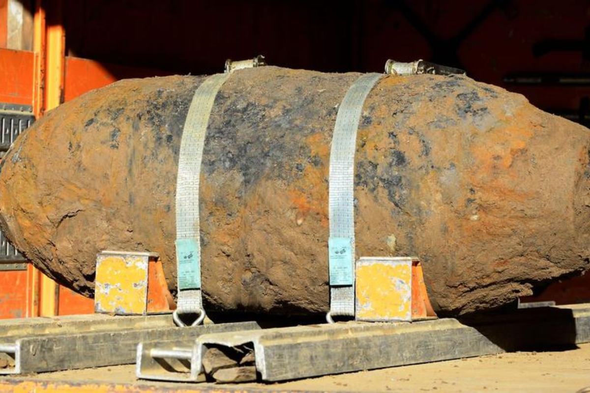 Découverte et impact des bombes de la Seconde Guerre mondiale