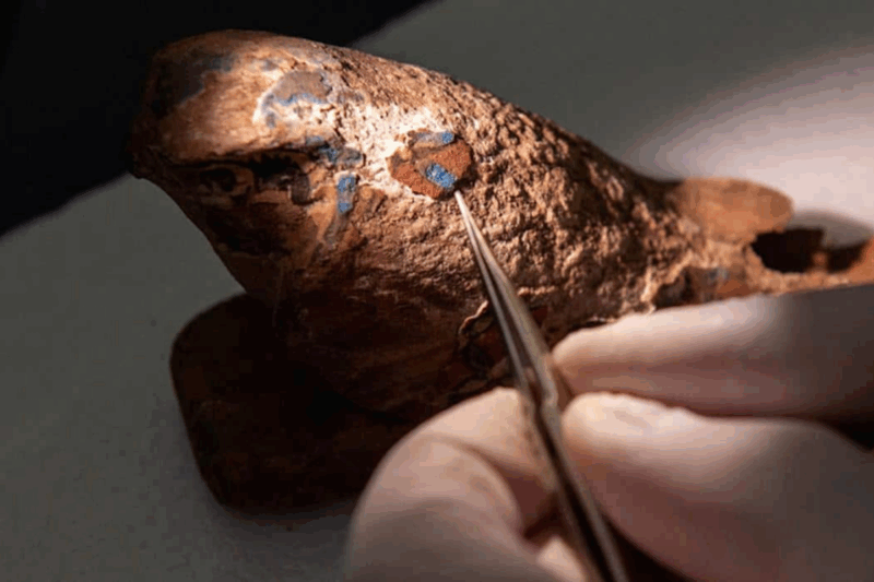 le retour du pigment bleu égyptien en 2025